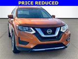 Used 2019 Nissan Rogue SV image 3