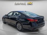 Used 2023 Nissan Altima 2.5 SV image 3