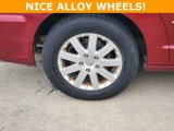 Used 2015 Chrysler Town & Country Touring image 5
