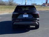 New 2025 Chevrolet Equinox LT image 4