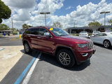 Used 2017 Jeep Grand Cherokee Limited w/ Luxury Group II image 3