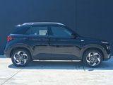New 2025 Hyundai Venue SEL image 2