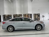 Used 2015 Hyundai Sonata Limited w/ Option Group 05 image 3