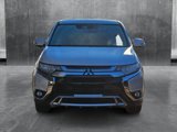 Used 2020 Mitsubishi Outlander SE image 2