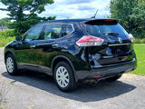 Used 2015 Nissan Rogue S image 3