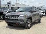 Used 2022 Jeep Compass Trailhawk w/ Trailhawk Elite Group image 2