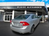 Used 2018 Volvo S60 T5 Inscription Platinum image 3