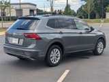 Used 2019 Volkswagen Tiguan SE w/ Panoramic Sunroof Package image 4