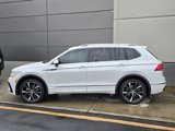 Used 2022 Volkswagen Tiguan SEL R-Line image 4