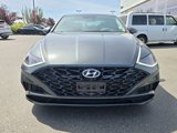 Used 2022 Hyundai Sonata Limited w/ Preferred Accessory Package image 2