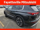 Used 2022 Mitsubishi Outlander SE image 4