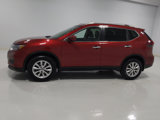 Used 2019 Nissan Rogue SV image 2