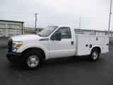 Used 2016 Ford F250 XL w/ XL Appearance Package image 2