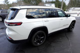 Used 2022 Jeep Grand Cherokee L Laredo image 5