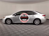 Used 2021 Toyota Corolla LE image 4