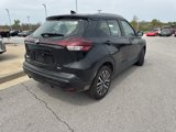 Used 2021 Nissan Kicks SV image 2