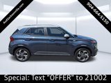 Used 2023 Hyundai Venue Limited image 3