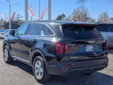 Used 2023 Kia Sorento LX image 6