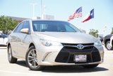 Used 2016 Toyota Camry SE w/ Moonroof Package image 2
