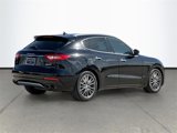 Used 2019 Maserati Levante GranLusso image 6