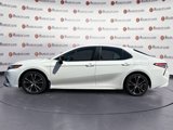 Used 2020 Toyota Camry SE image 2