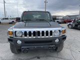 Used 2010 HUMMER H3 image 2