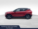 Used 2020 Volvo XC40 T5 R-Design w/ Protection Package image 2