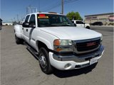 Used 2004 GMC Sierra 3500 SLT w/ Skid Plate Package image 3