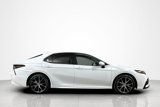 Used 2024 Toyota Camry SE image 6