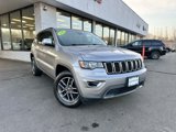 Used 2019 Jeep Grand Cherokee Limited image 3