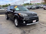 Used 2018 Kia Soul + image 3