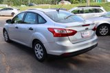 Used 2014 Ford Focus S image 4