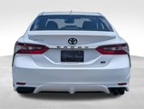 Used 2023 Toyota Camry SE image 4