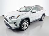 Used 2021 Toyota RAV4 XLE Premium image 3