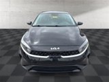 Used 2023 Kia Forte LXS image 2