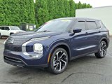 Used 2022 Mitsubishi Outlander SE image 3