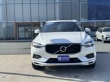 Used 2020 Volvo XC60 T5 Momentum w/ Protection Package image 3