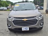 Used 2018 Chevrolet Traverse LT image 2