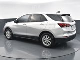 Certified 2022 Chevrolet Equinox LS w/ LS Convenience Package image 5