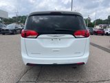 Used 2017 Chrysler Pacifica Limited w/ UConnect Theater Package image 5