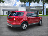Used 2017 Ford Explorer XLT w/ Equipment Group 202A image 5