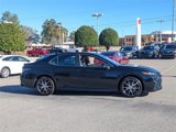 Used 2023 Toyota Camry SE image 2