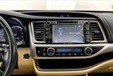 Used 2016 Toyota Highlander XLE image 5