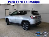 Used 2022 Jeep Compass Latitude image 2