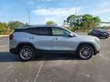 Certified 2024 GMC Terrain SLT image 4