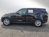 Used 2018 Land Rover Discovery SE image 2