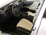 New 2025 Lexus ES 300h w/ Premium Package image 4