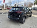 Used 2024 Nissan Kicks SV image 3