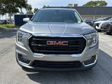 New 2024 GMC Terrain SLE w/ Driver Convenience Package image 3
