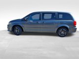 Used 2016 Dodge Grand Caravan SE image 3